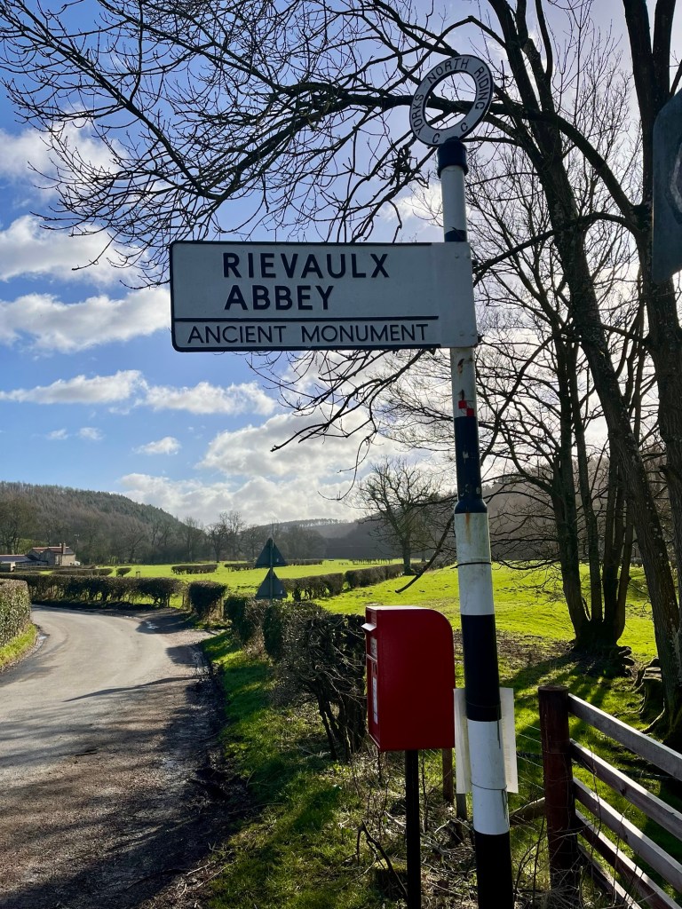 signpost for rievaulx abbey